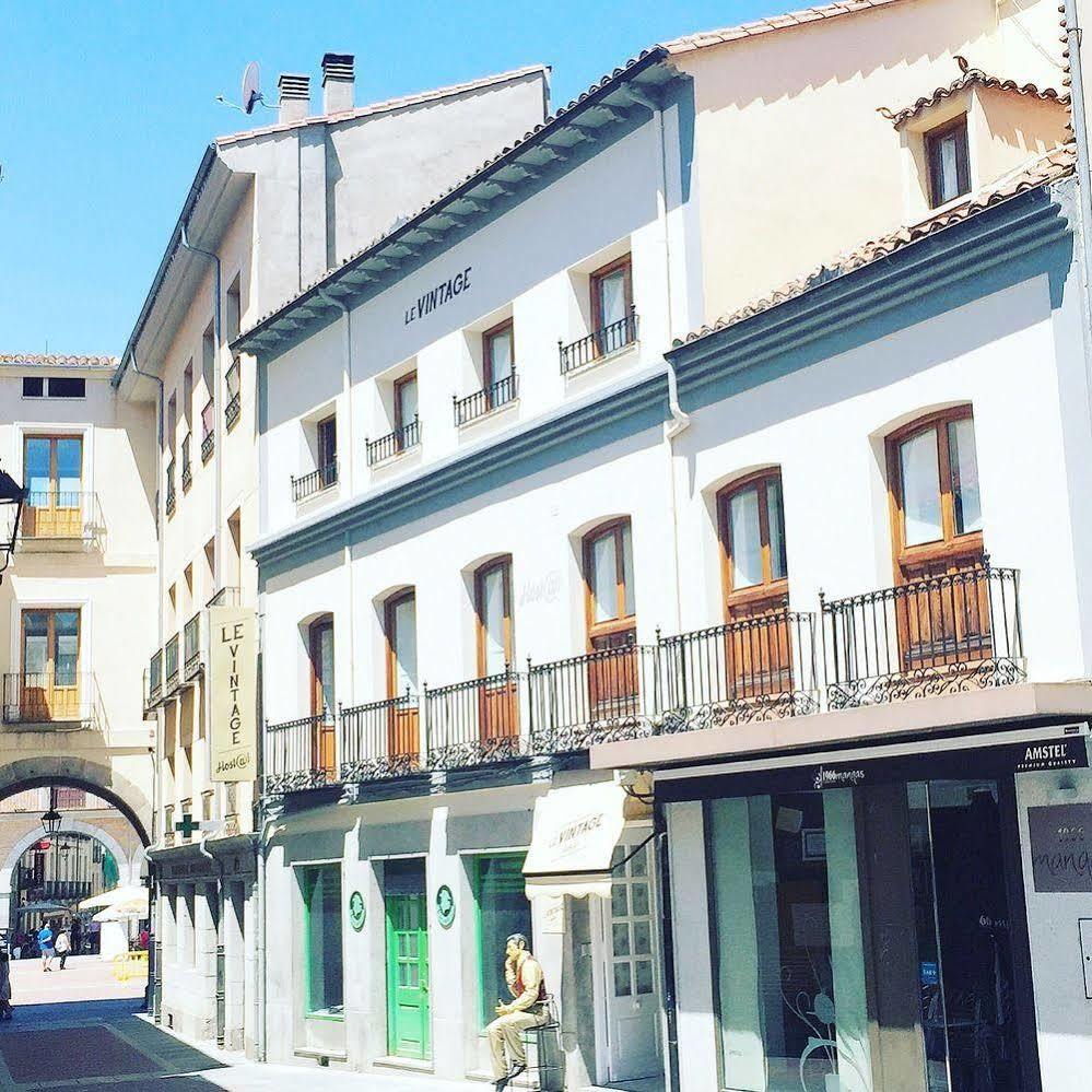 Hostal Le Vintage Avila Exterior photo